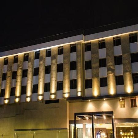 Hotel Siesta Hinjewadi Pune Exterior photo